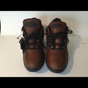 Brand new Merrill Cozumel Hiking boots. NWT!